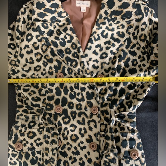 Like new animal print trench coat by Style Portfolio(Nordstrom) size M - Picture 10 of 10